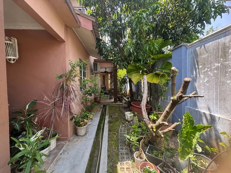 Rumah Banglo untuk Dijual di Kasturi Heights (Nilai) - Ashraff Daniel - Exterior - PropertyGuru.com.my