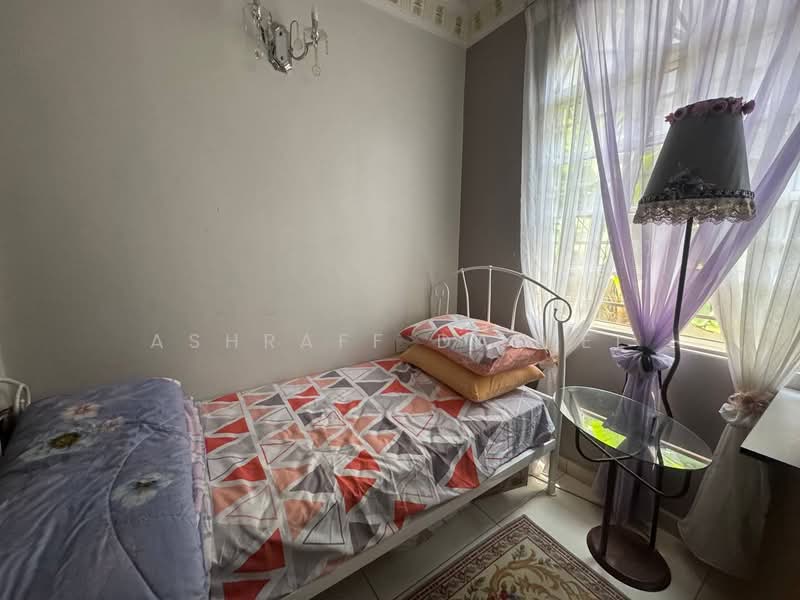 Rumah Banglo untuk Dijual di Kasturi Heights (Nilai) - Ashraff Daniel - Bedroom - PropertyGuru.com.my