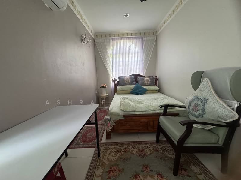 Rumah Banglo untuk Dijual di Kasturi Heights (Nilai) - Ashraff Daniel - Bedroom - PropertyGuru.com.my
