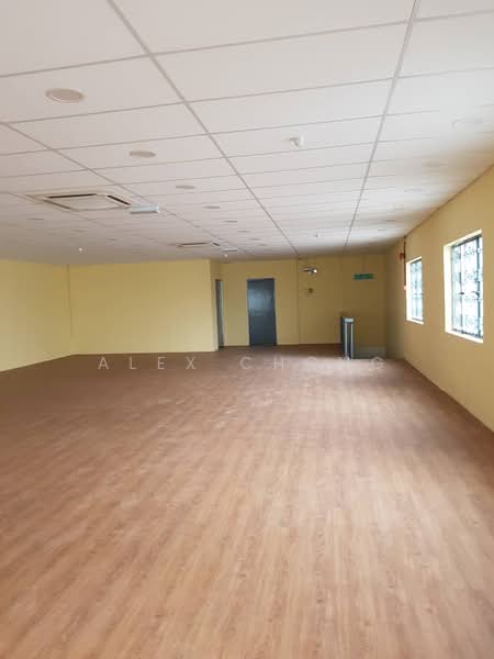 Shop / Office for Rent in Bandar Kuala Kangsar (Kuala Kangsar) - Alex Chong - Interior - PropertyGuru.com.my