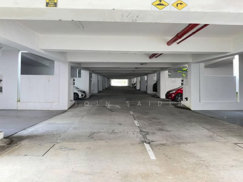 Banglo Pautan untuk Dijual di Ampang (Kuala Lumpur) - Shiqin Saidin - Car Park - PropertyGuru.com.my