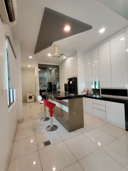 Bungalow for Sale in Ambang Botanic 2 (Klang) - Joanne Tan - Kitchen - PropertyGuru.com.my