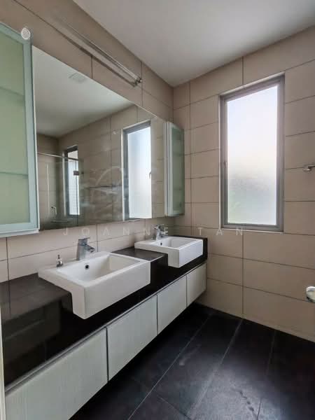 Bungalow for Sale in Ambang Botanic 2 (Klang) - Joanne Tan - Bathroom - PropertyGuru.com.my