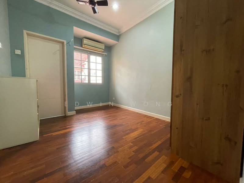 Rumah Teres 2 Tingkat untuk Disewa di Bukit Rahman Putra (Sungai Buloh) - Edwin Wong - Interior - PropertyGuru.com.my