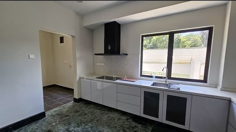 Rumah Banglo untuk Disewa di Bangsar Baru (Bangsar) - Elisa . - Kitchen - PropertyGuru.com.my
