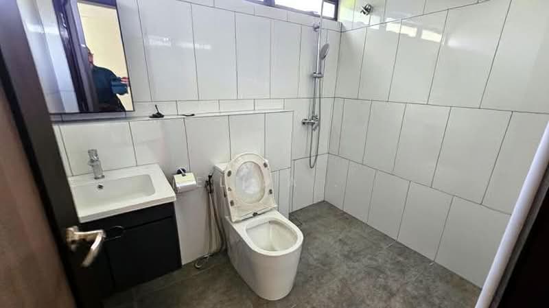 Rumah Banglo untuk Disewa di Bangsar Baru (Bangsar) - Elisa . - Bathroom - PropertyGuru.com.my