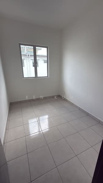 Rumah Teres untuk Dijual di Beranang (Selangor) - Ken Kum - Bedroom - PropertyGuru.com.my