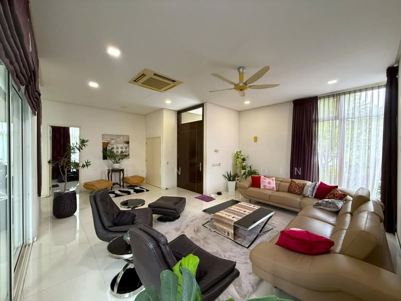 Bungalow House for Sale in Ampang Jaya (Ampang) - Shiqin Saidin - Living Room - PropertyGuru.com.my