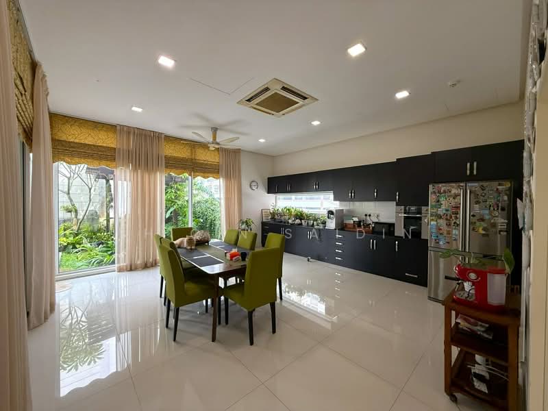 Bungalow House for Sale in Ampang Jaya (Ampang) - Shiqin Saidin - Kitchen - PropertyGuru.com.my