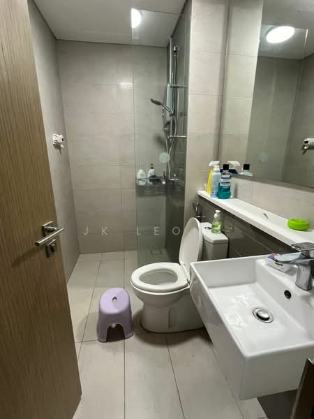 Service Residence for Sale at Cantara Residences - JK Leong - Bathroom - PropertyGuru.com.my