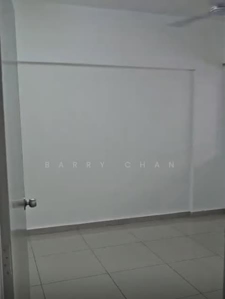 Rumah Flat untuk Disewa di Taman Connaught Flat (Low Rise) - BARRY CHAN - Interior - PropertyGuru.com.my