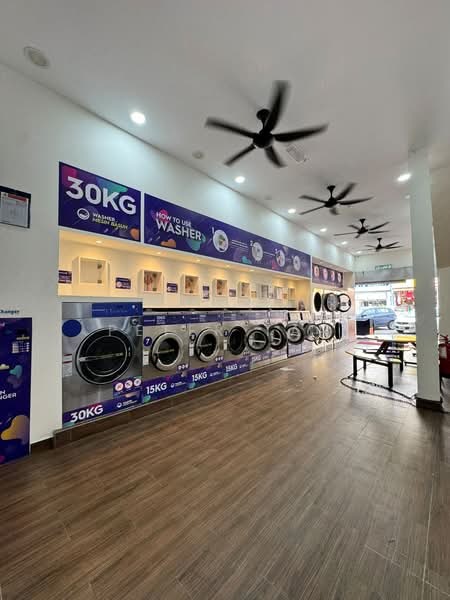 Shop for Rent in Bandar Kajang (Kajang) - Peter Tan - Interior - PropertyGuru.com.my
