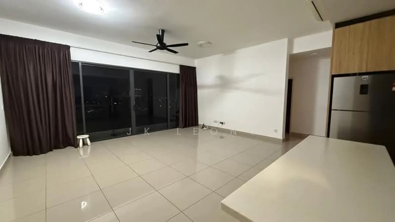 Kondominium untuk Dijual di Lakeville Residence - JK Leong - Living Room - PropertyGuru.com.my