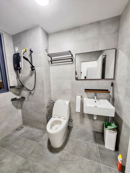 Service Residence for Rent at SUNSURIA FORUM SERVICED APARTMENT - Ray Lee - Bathroom - PropertyGuru.com.my