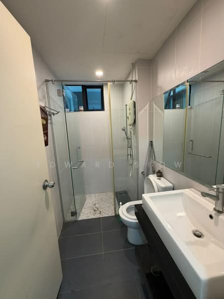 Pangsapuri untuk Disewa di Impiana - Edward Siow - Bathroom - PropertyGuru.com.my