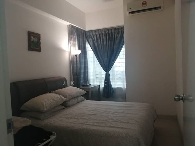 Service Residence for Sale at Savanna Executive Suite @ Southville City - JK Leong - Bedroom - PropertyGuru.com.my