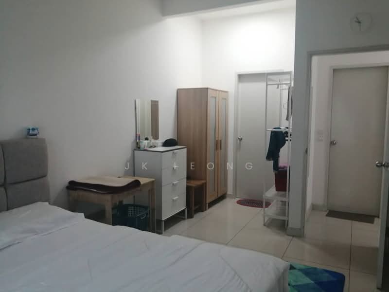 Service Residence for Sale at Savanna Executive Suite @ Southville City - JK Leong - Bedroom - PropertyGuru.com.my