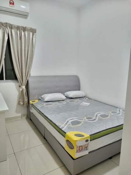 Service Residence for Sale at Savanna Executive Suite @ Southville City - JK Leong - Bedroom - PropertyGuru.com.my