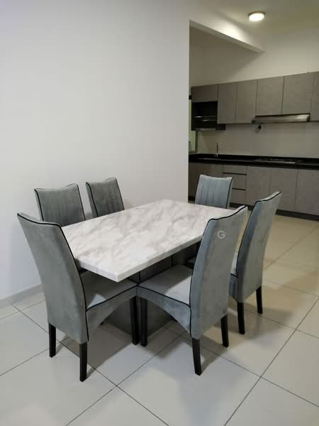 Service Residence for Sale at Savanna Executive Suite @ Southville City - JK Leong - Dining Room - PropertyGuru.com.my