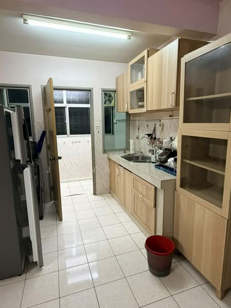 Pangsapuri untuk Disewa di Pangsapuri Jati Selatan - Joanne Yan - Kitchen - PropertyGuru.com.my