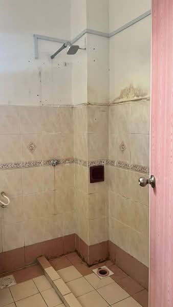 Rumah Teres 2 Tingkat untuk Dijual di Cheras (Kuala Lumpur) - Luqman Ramli - Bathroom - PropertyGuru.com.my