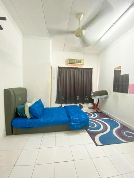 Rumah Teres 2 Tingkat untuk Dijual di Cheras (Kuala Lumpur) - Luqman Ramli - Bedroom - PropertyGuru.com.my
