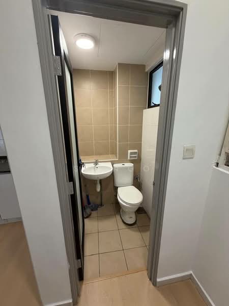 Service Residence for Sale at Sky Gardens Residences - SY Ngo - Bathroom - PropertyGuru.com.my