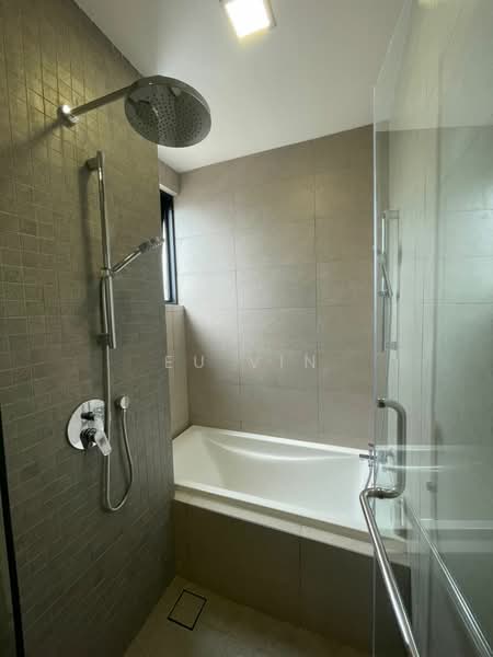 Kondominium untuk Disewa di Bangsar Hill Park - Eu Vin - Bathroom - PropertyGuru.com.my