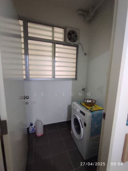 Service Residence for Sale at Savanna Executive Suite @ Southville City - JK Leong - Interior - PropertyGuru.com.my