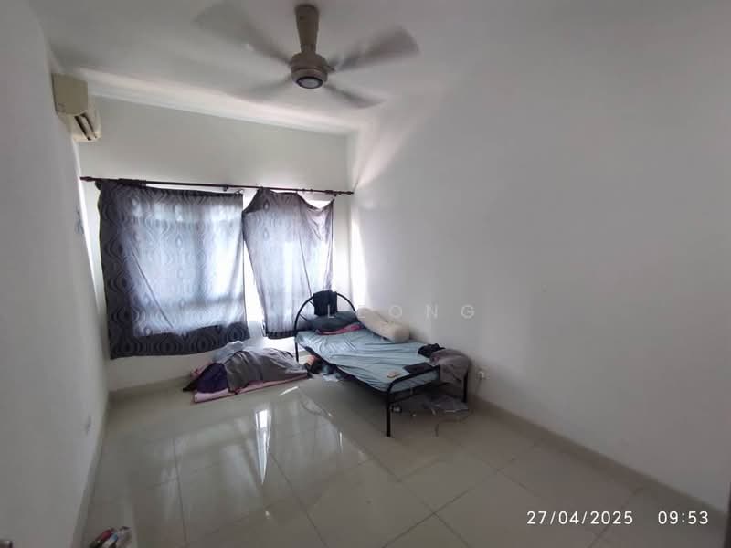 Service Residence for Sale at Savanna Executive Suite @ Southville City - JK Leong - Bedroom - PropertyGuru.com.my