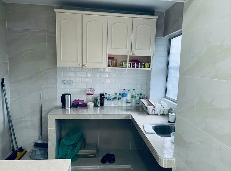 Rumah Flat untuk Disewa di Kondo Rakyat - Daniel Teh - Kitchen - PropertyGuru.com.my