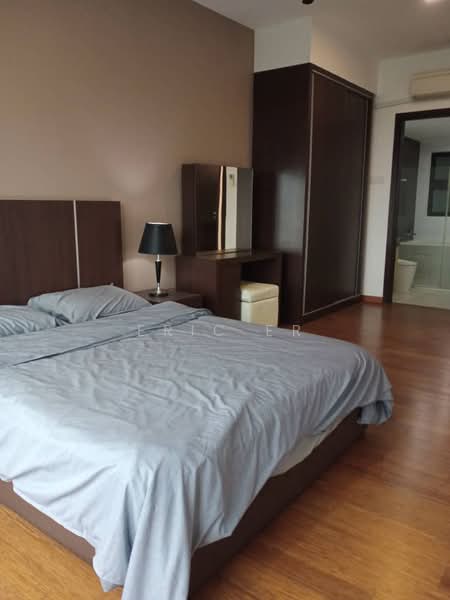Pangsapuri untuk Dijual di Molek Pine 4 - Eric Er - PropertyGuru.com.my