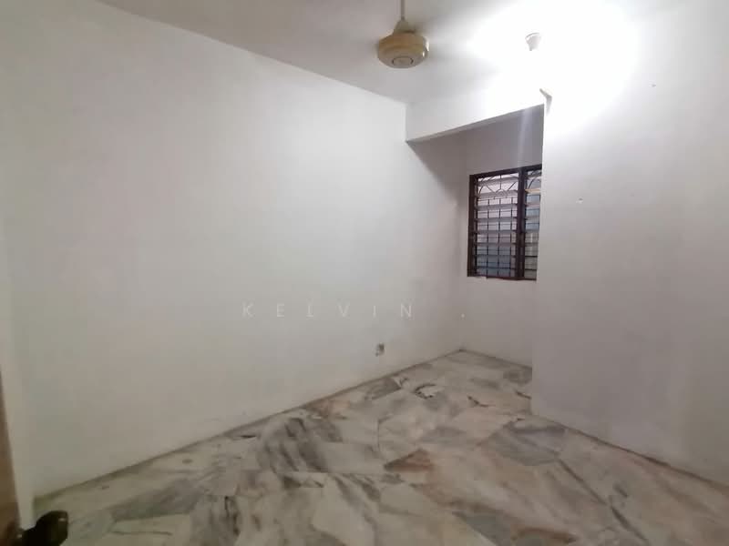 Rumah Teres 2-Tingkat untuk Dijual di Bandar Country Homes (Rawang) - Kelvin . - Interior - PropertyGuru.com.my