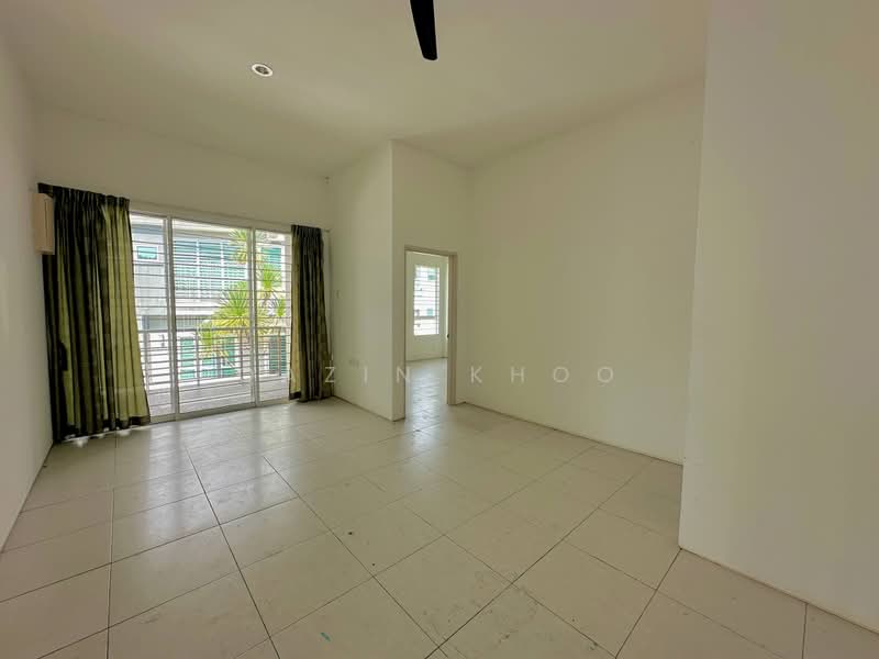 Rumah Berkembar untuk Dijual di Taman Meru (Ipoh) - Qazin Khoo - Living Room - PropertyGuru.com.my