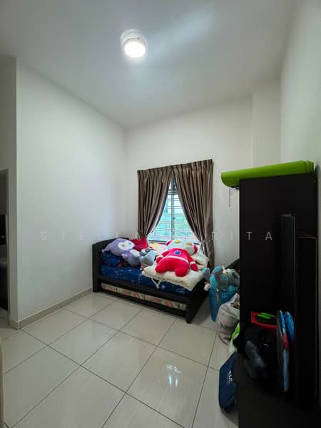 Rumah Teres 2 Tingkat untuk Disewa di Setia Eco Gardens (Gelang Patah) - Stella Narita - Bedroom - PropertyGuru.com.my