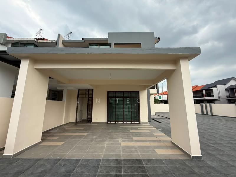 Rumah Teres 2-Tingkat untuk Dijual di Bandar Dato Onn (Tebrau) - Jin Teok - Exterior - PropertyGuru.com.my