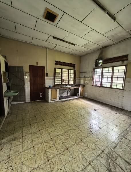 Agricultural Land for Sale in Rengit (Johor) - Eric Er - PropertyGuru.com.my