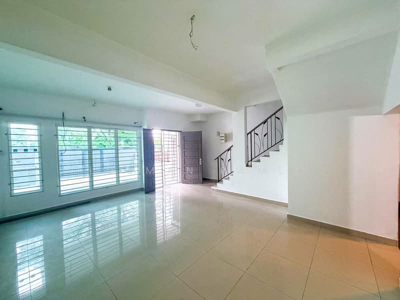 Rumah Teres 2 Tingkat untuk Dijual di Cheras (Kuala Lumpur) - Luqman Ramli - Living Room - PropertyGuru.com.my