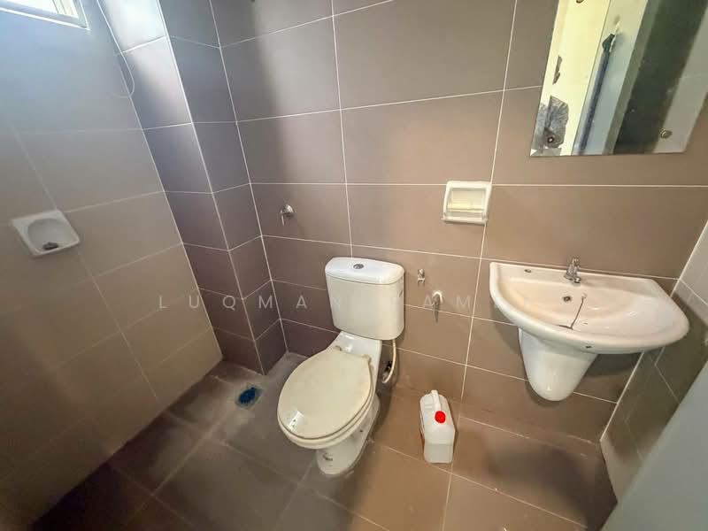 Rumah Teres 2 Tingkat untuk Dijual di Cheras (Kuala Lumpur) - Luqman Ramli - Bathroom - PropertyGuru.com.my