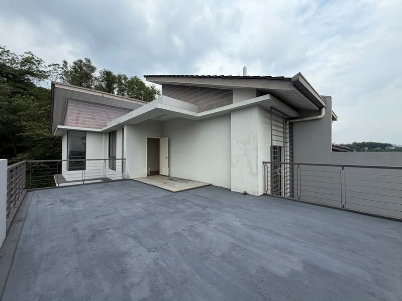Semi-Detached House for Sale in Rawang (Selangor) - Danny Wong - Exterior - PropertyGuru.com.my