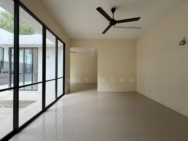 Semi-Detached House for Sale in Rawang (Selangor) - Danny Wong - Living Room - PropertyGuru.com.my