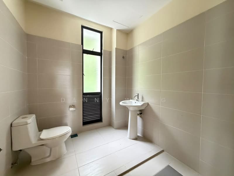 Semi-Detached House for Sale in Rawang (Selangor) - Danny Wong - Bathroom - PropertyGuru.com.my
