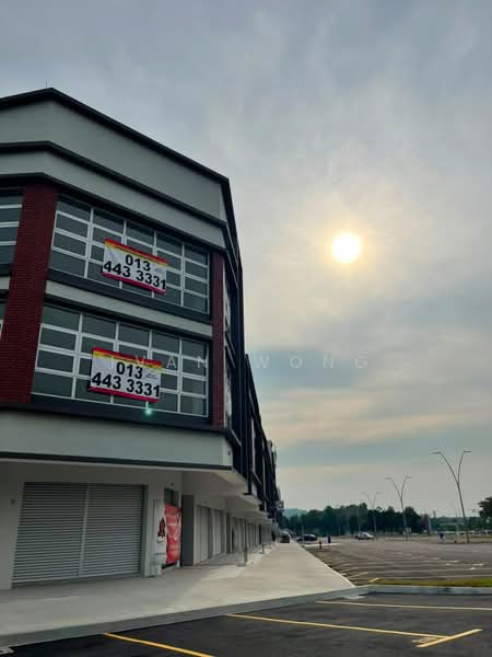 Shop / Office for Rent in Seksyen U16 (Shah Alam) - Ivan Wong - Exterior - PropertyGuru.com.my