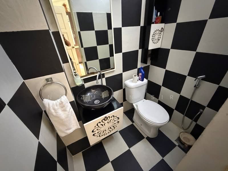 Rumah Teres 2 Tingkat untuk Dijual di Taman Pinggiran Ukay (Ulu Kelang) - Nadzmie Nasir - Bathroom - PropertyGuru.com.my