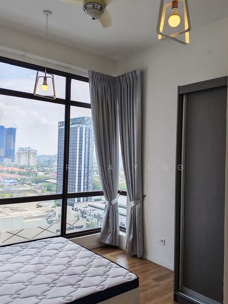 Kondominium untuk Dijual di The Park Sky Residence - Serena Yong - PropertyGuru.com.my
