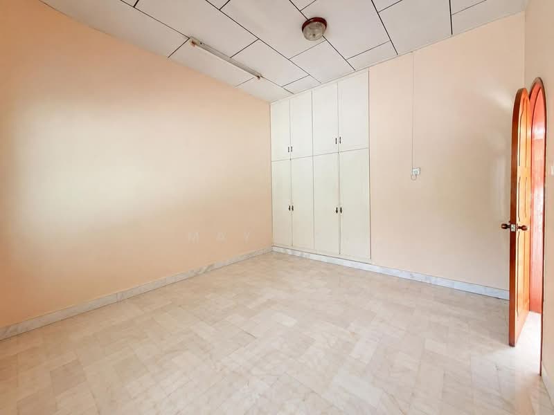 Rumah Berkembar untuk Dijual di Taman Sunrise (Kluang) - May Tan - PropertyGuru.com.my