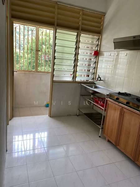 Flat for Rent at Taman Sri Setia - Mavis Lim - Kitchen - PropertyGuru.com.my