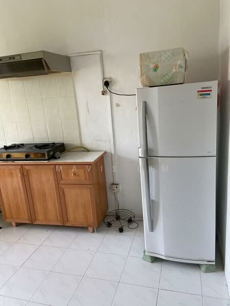 Flat for Rent at Taman Sri Setia - Mavis Lim - Kitchen - PropertyGuru.com.my