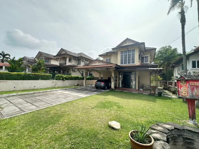 Bungalow for Sale in Bandar Country Homes (Rawang) - Kelvin . - Exterior - PropertyGuru.com.my
