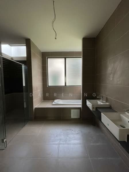 Semi-Detached House for Sale in Putra Heights (Subang Jaya) - Darren Ng - Bathroom - PropertyGuru.com.my